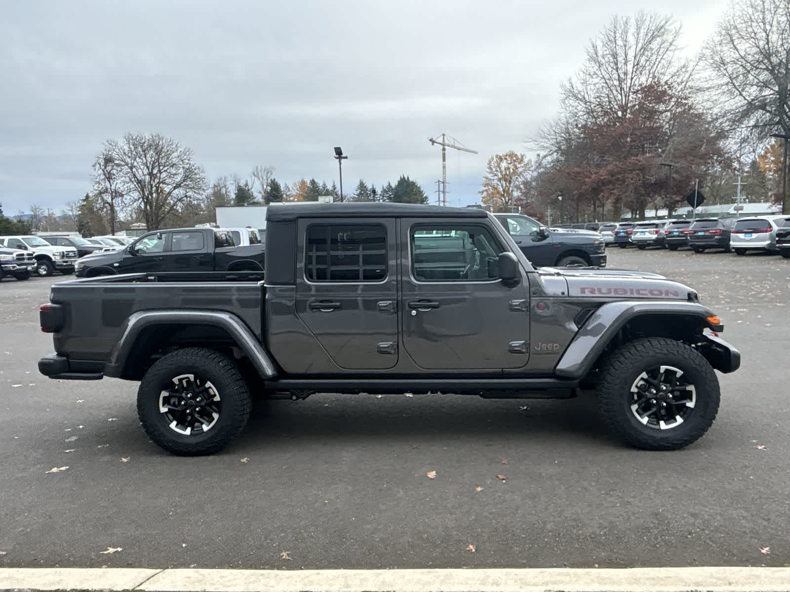 Thumbnail: 2026 Jeep Gladiator - 6