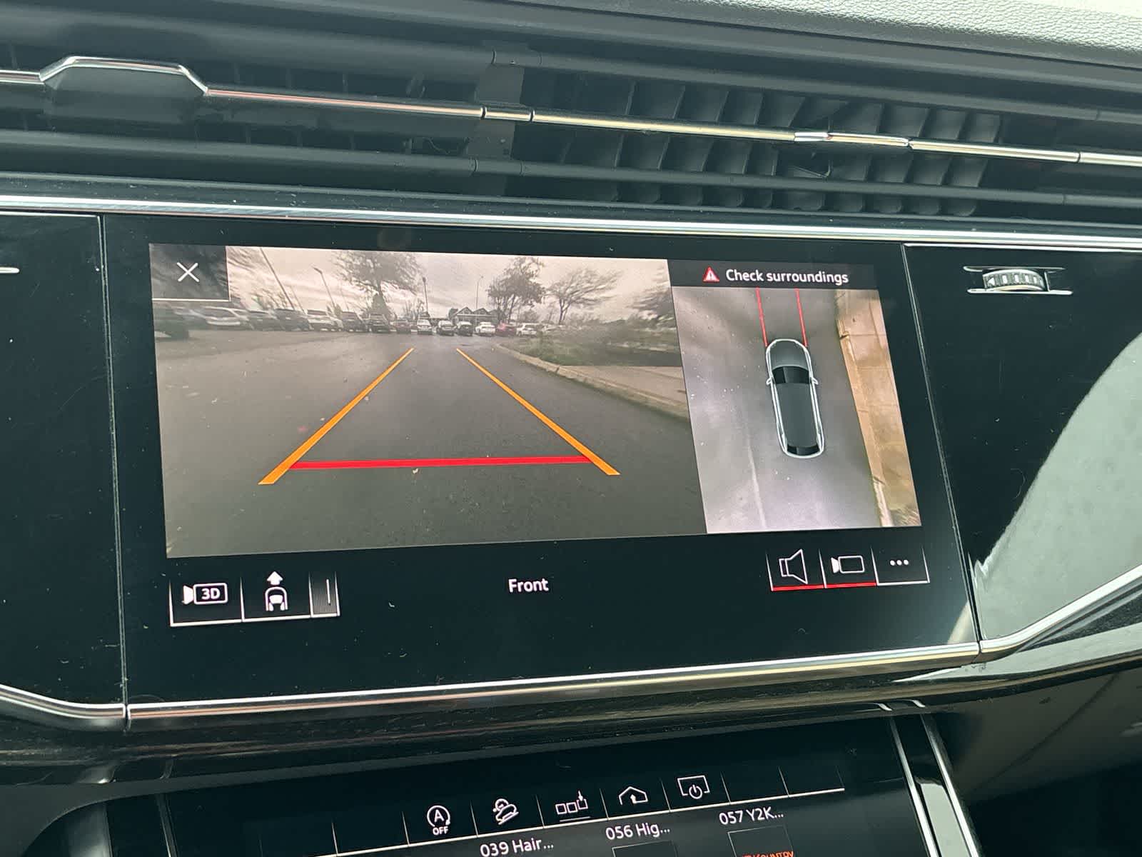 Thumbnail: 2020 Audi Q8 - 21