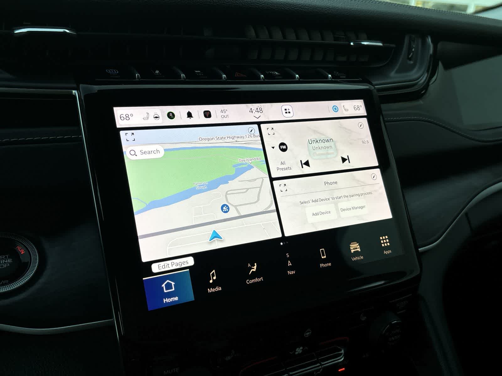 Thumbnail: 2024 Jeep Grand Cherokee - 17