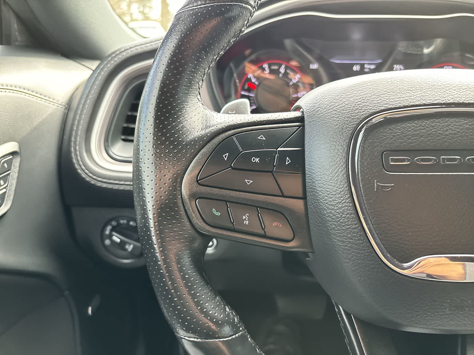 Thumbnail: 2022 Dodge Challenger - 11