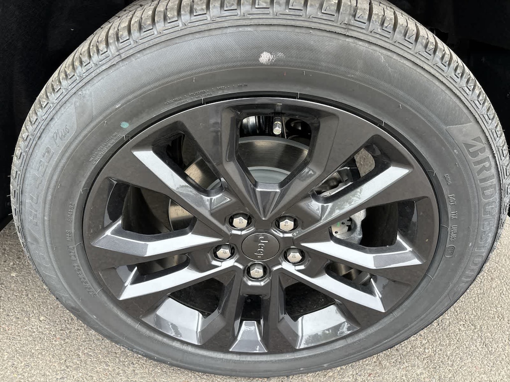 New 2026 Jeep Grand Cherokee Limited Reserve Sport Utility