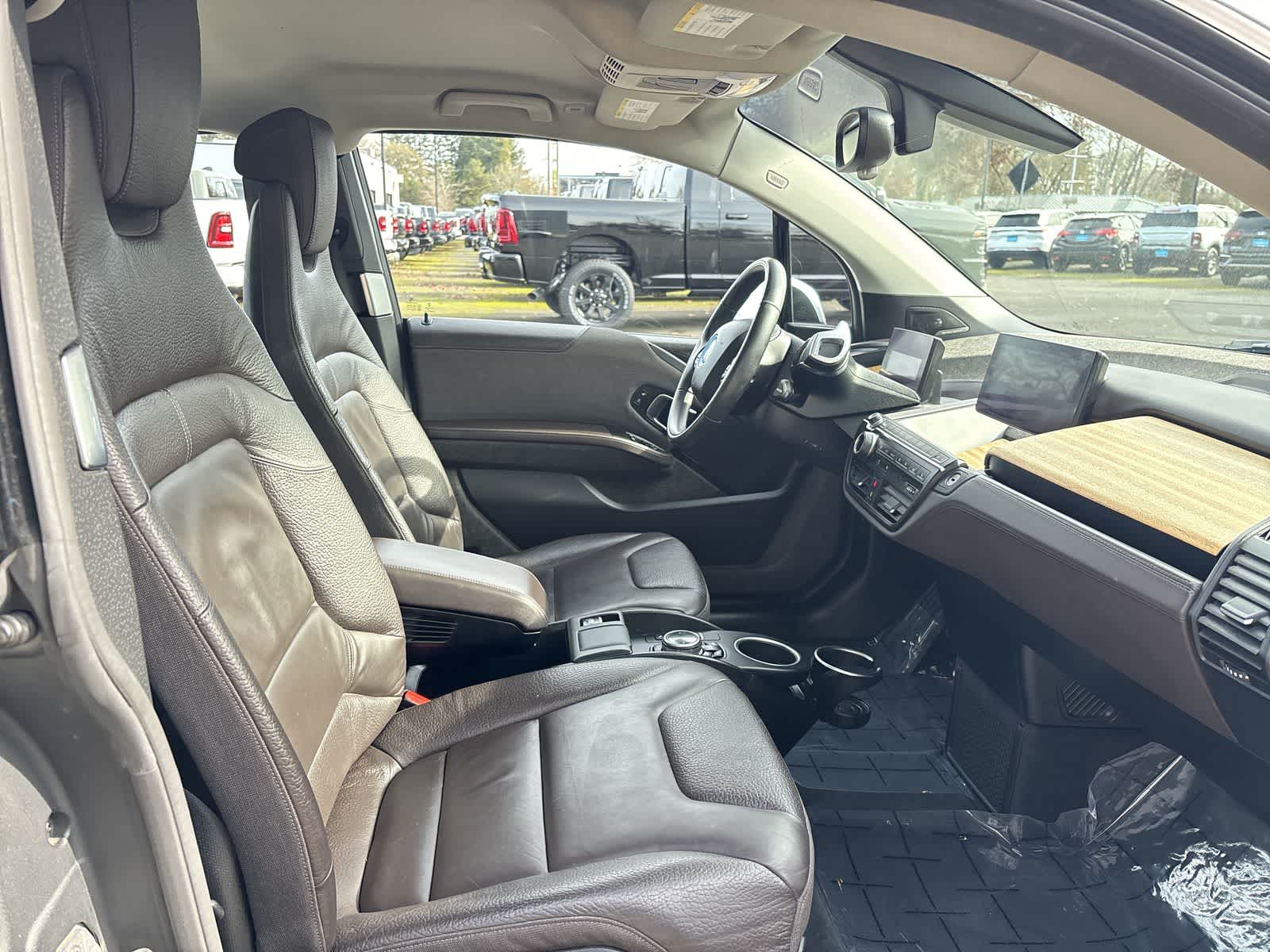 Thumbnail: 2014 BMW i3 - 6