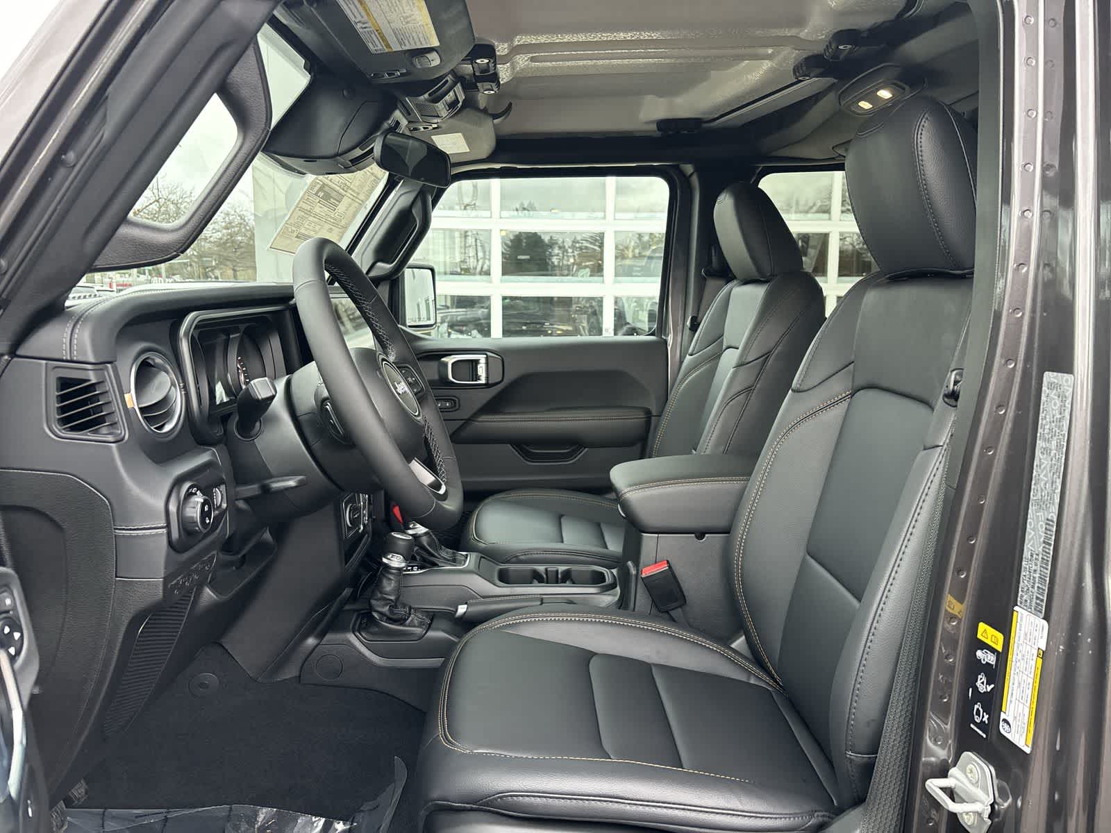 Thumbnail: 2026 Jeep Gladiator - 9