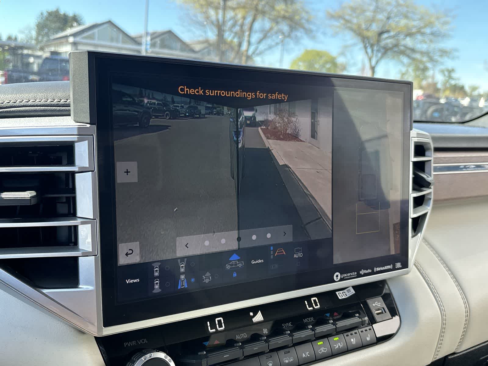 Thumbnail: 2023 Toyota Tundra - 19