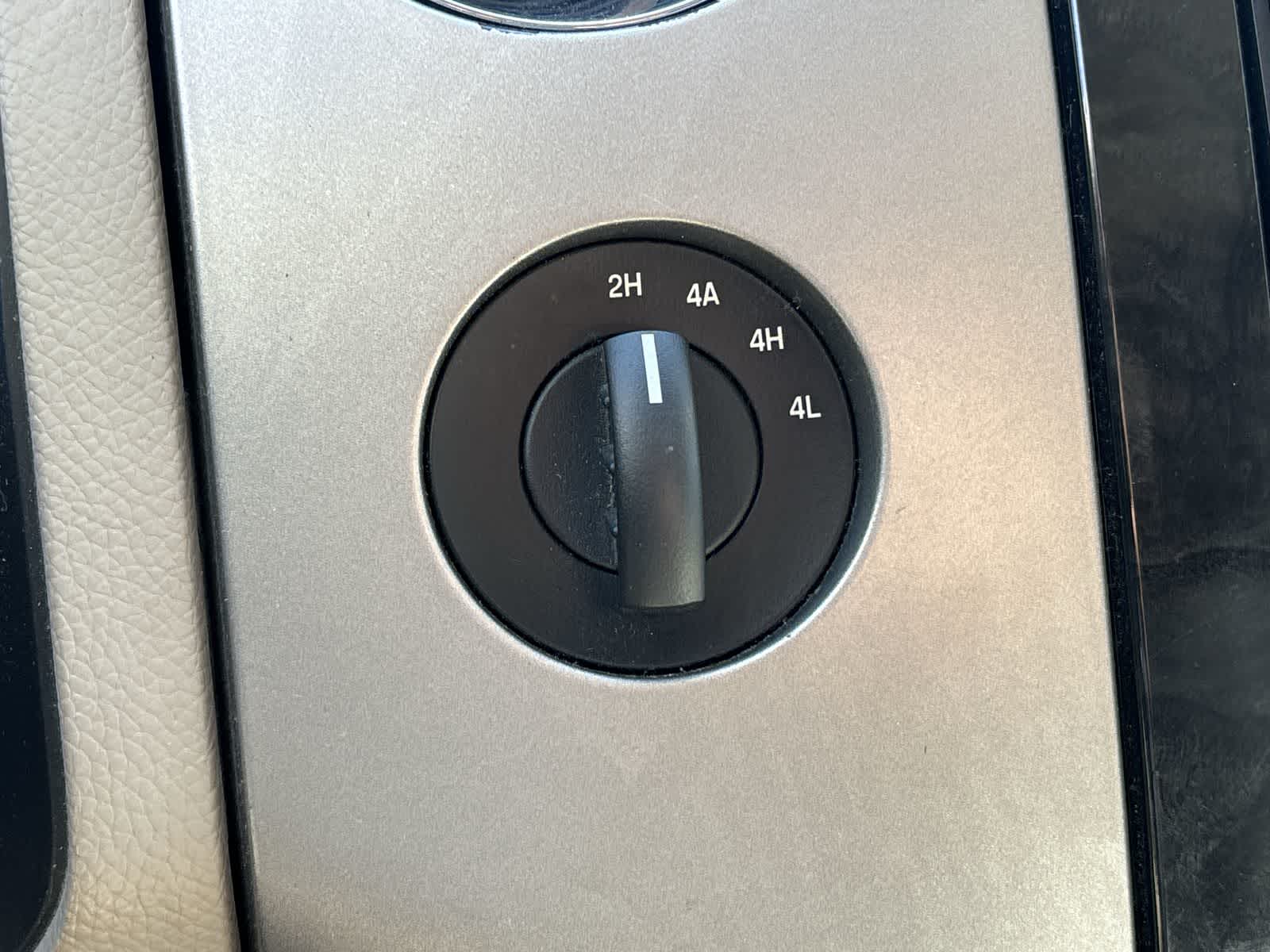 Thumbnail: 2013 Ford Expedition - 23