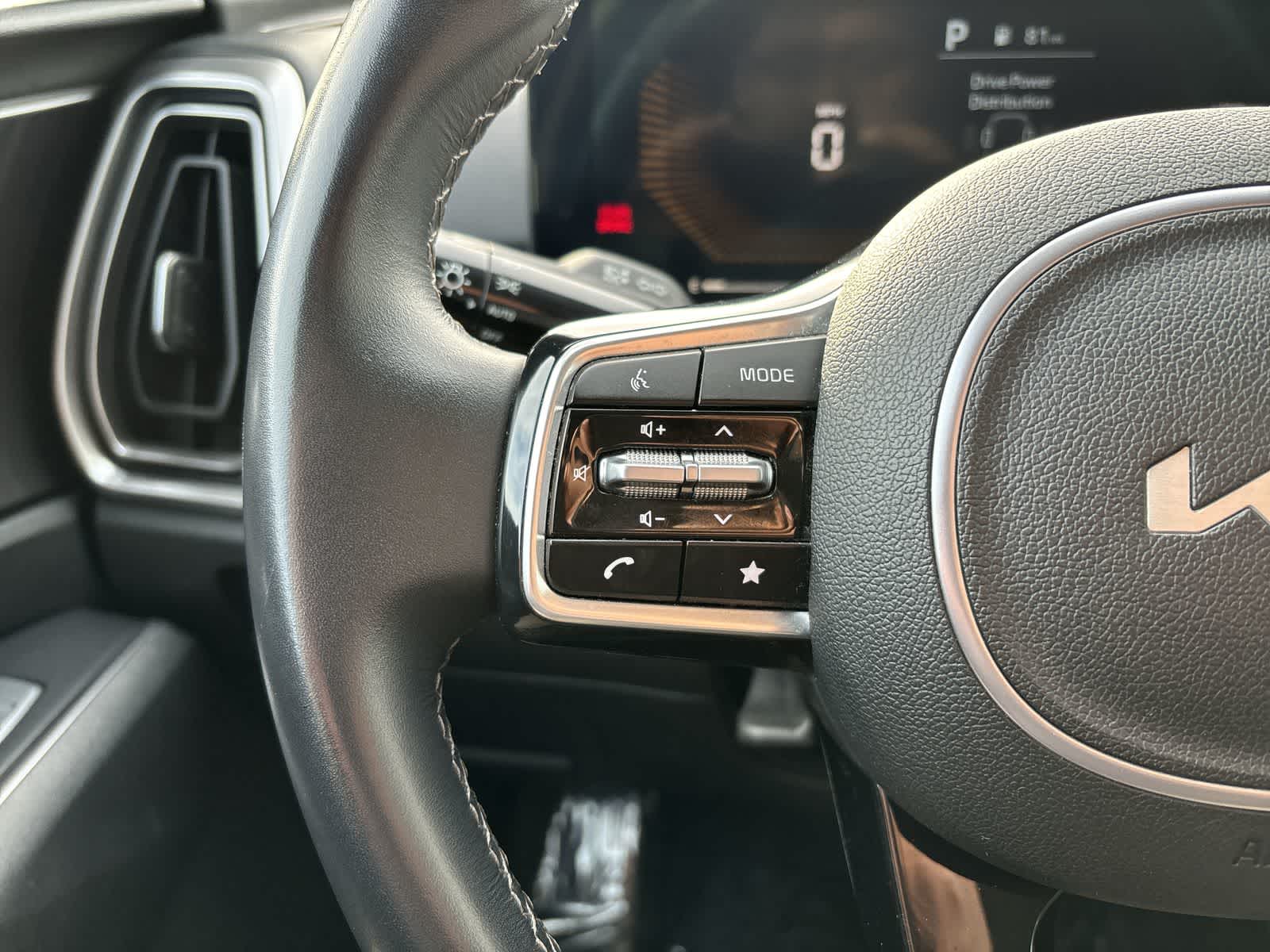 Thumbnail: 2024 Kia Sorento - 9