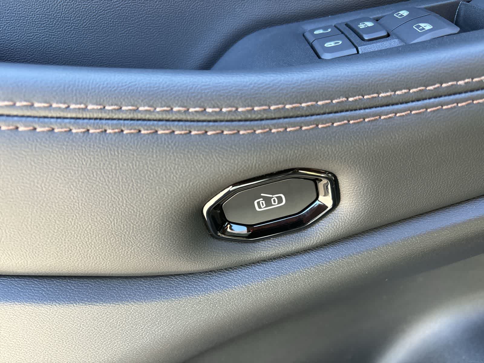 Thumbnail: 2026 Jeep Cherokee - 12