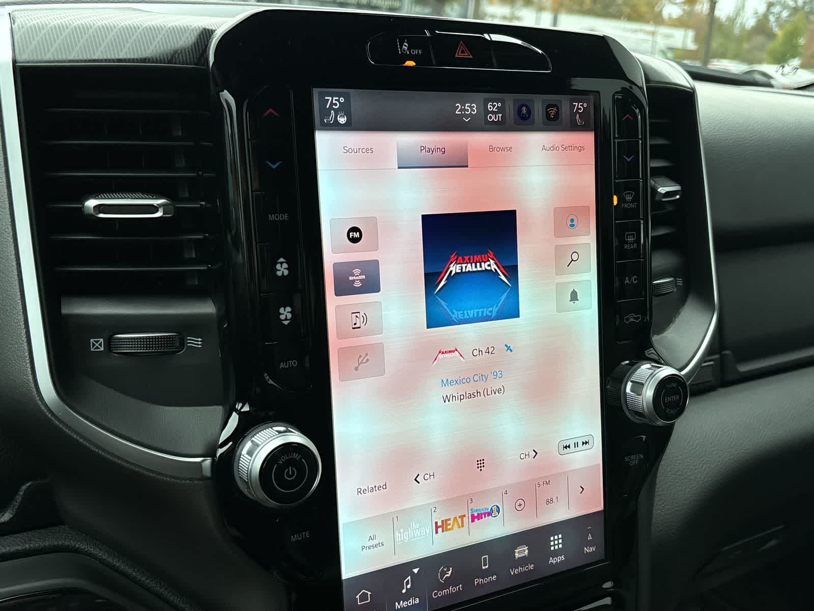 Thumbnail: 2026 RAM 1500 - 18