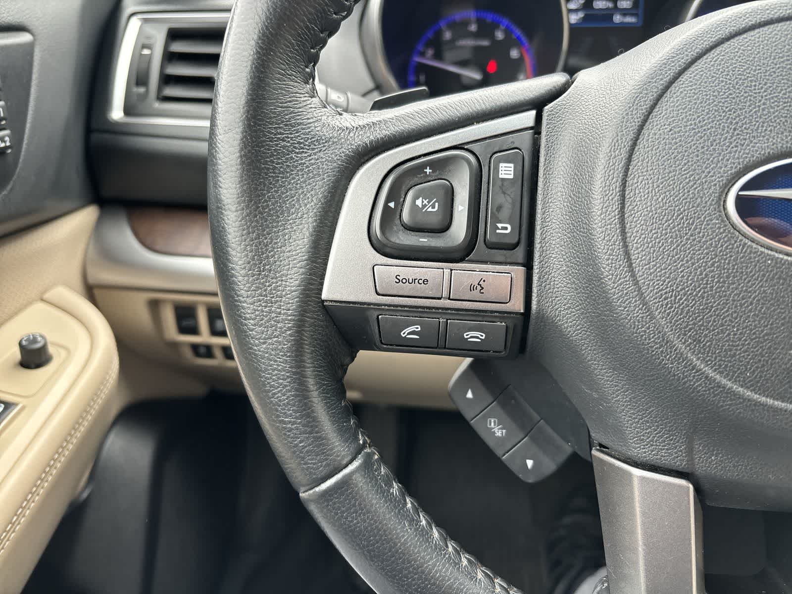 Thumbnail: 2017 Subaru Outback - 9