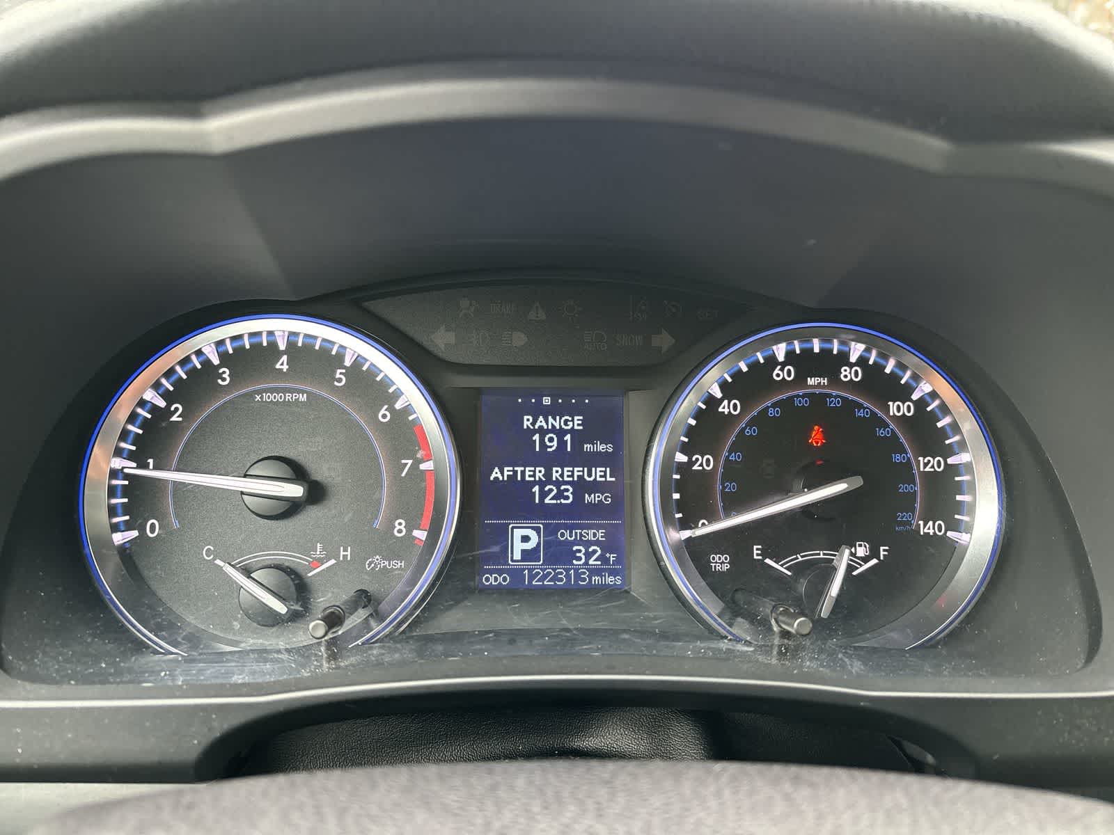 Thumbnail: 2014 Toyota Highlander - 8