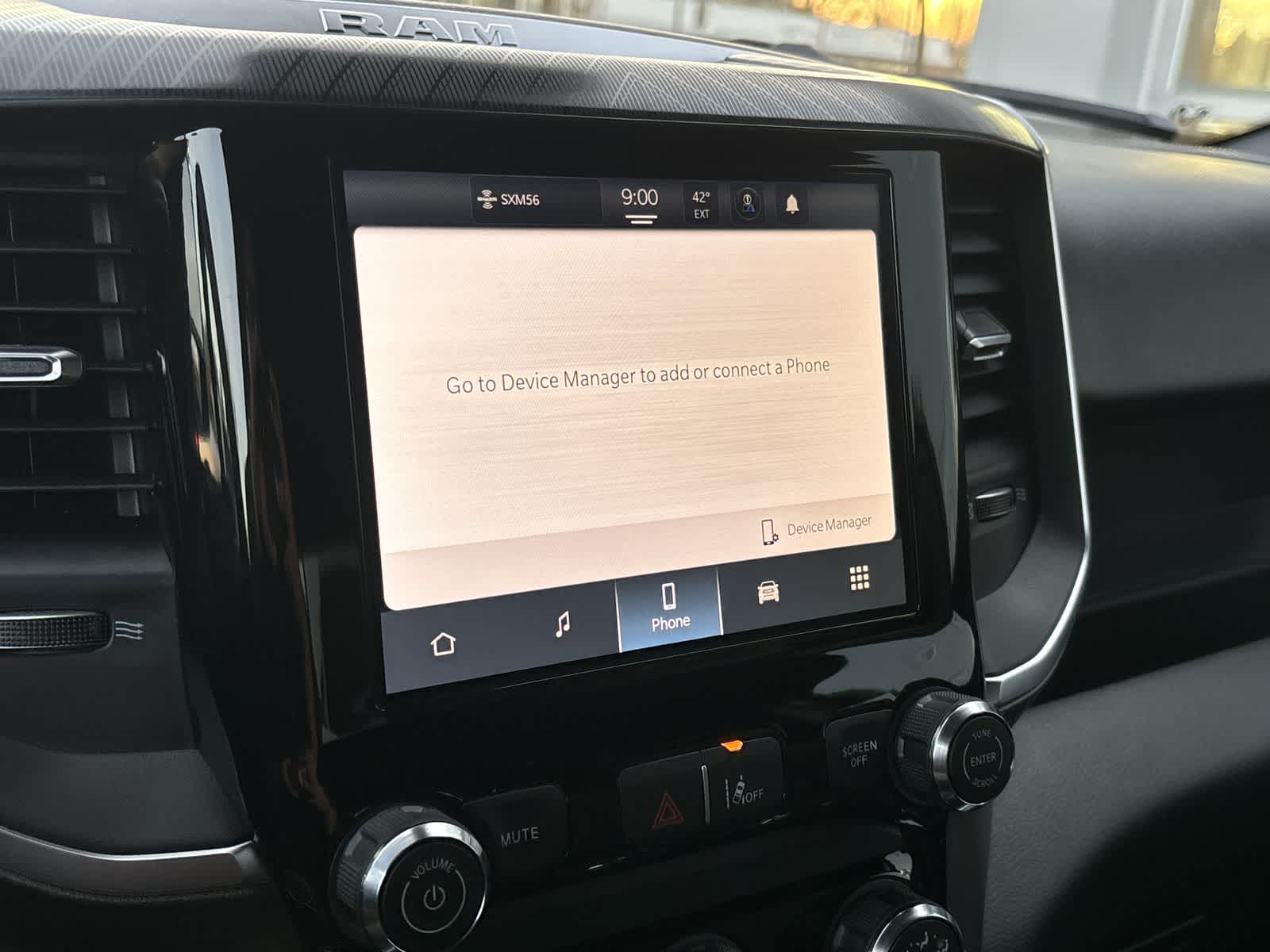 Thumbnail: 2026 RAM 1500 - 17