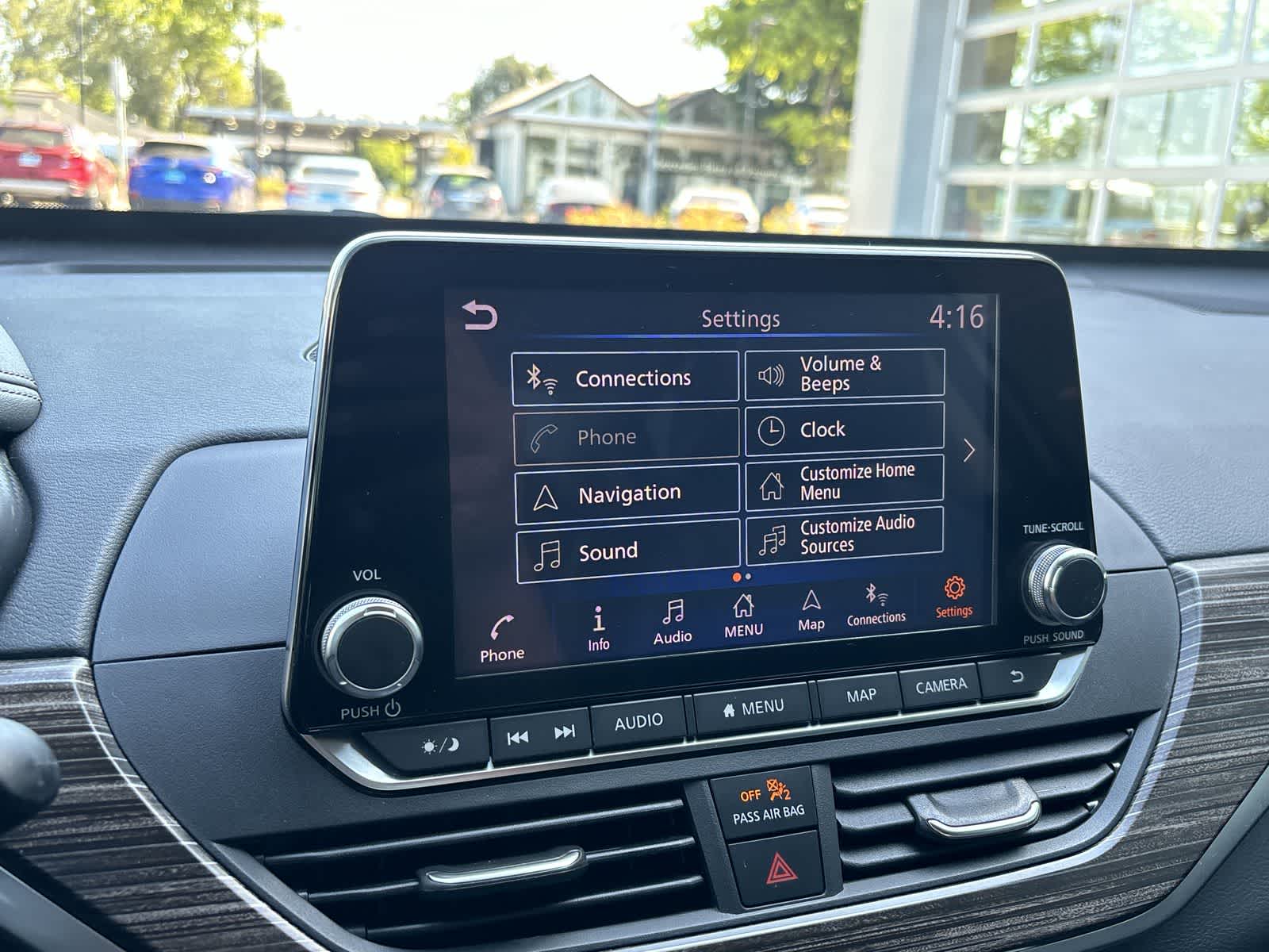 Thumbnail: 2019 Nissan Altima - 19