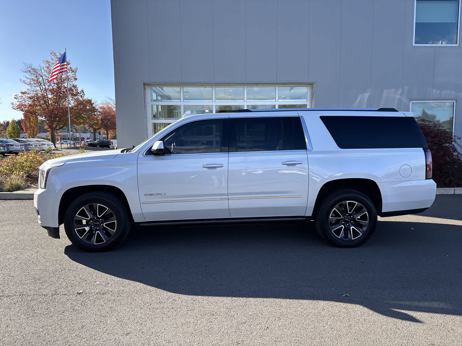 Used 2020 GMC Yukon XL Denali SUV