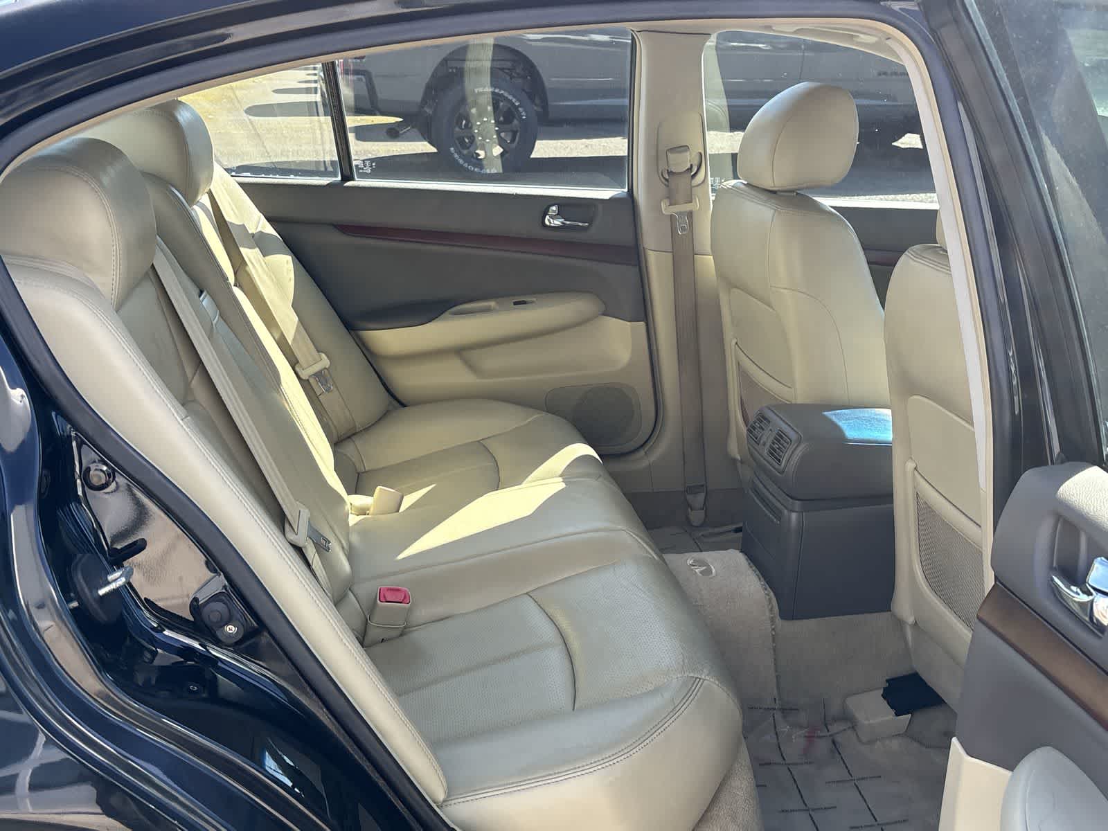 Thumbnail: 2008 INFINITI G35 - 10