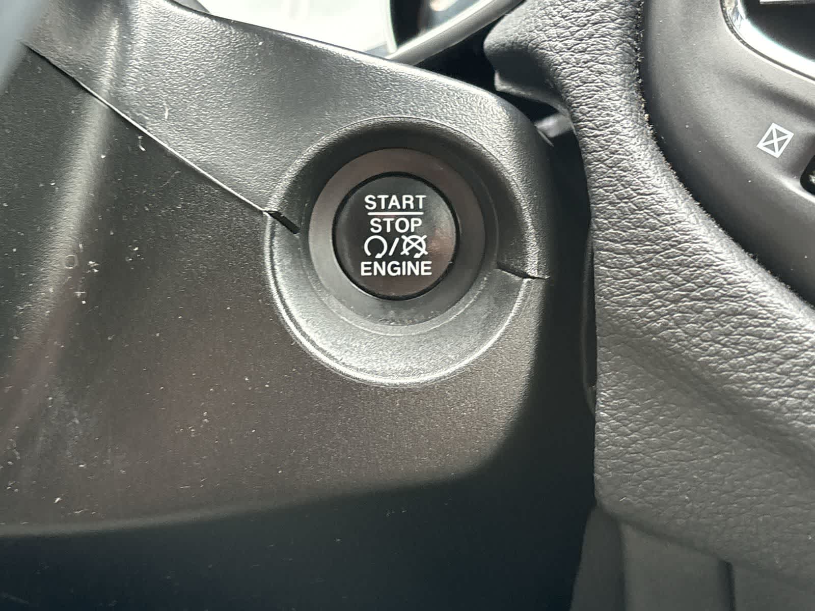 Thumbnail: 2019 Jeep Compass - 24