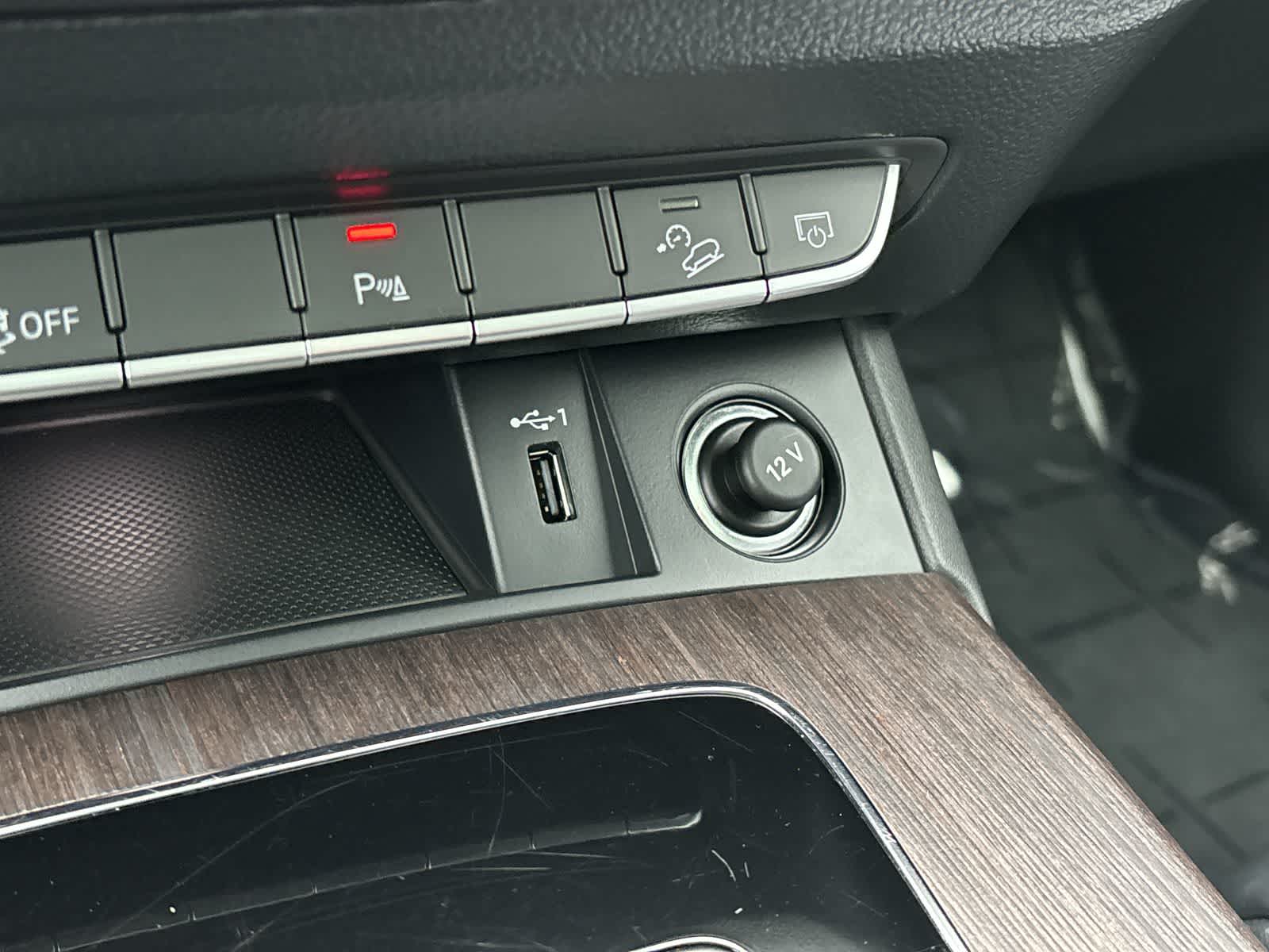 Thumbnail: 2024 Audi Q5 - 26