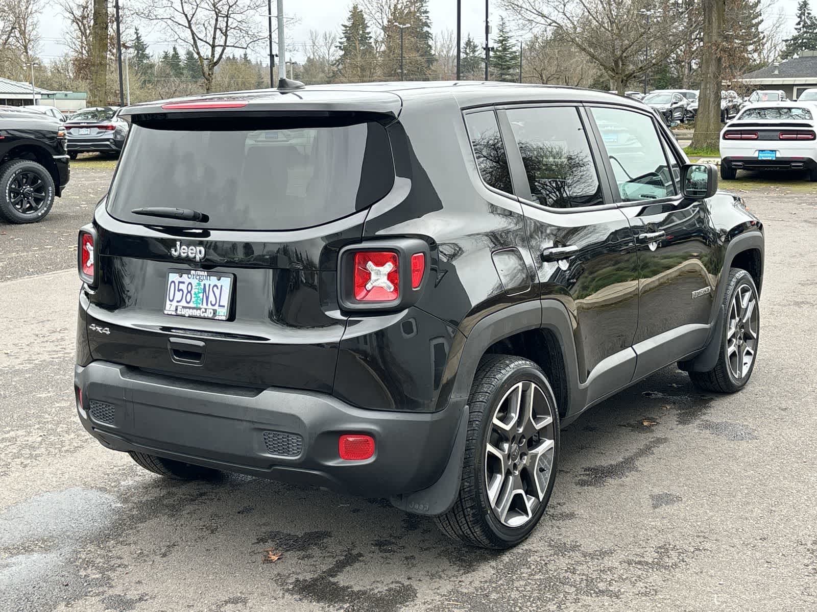 Thumbnail: 2021 Jeep Renegade - 5