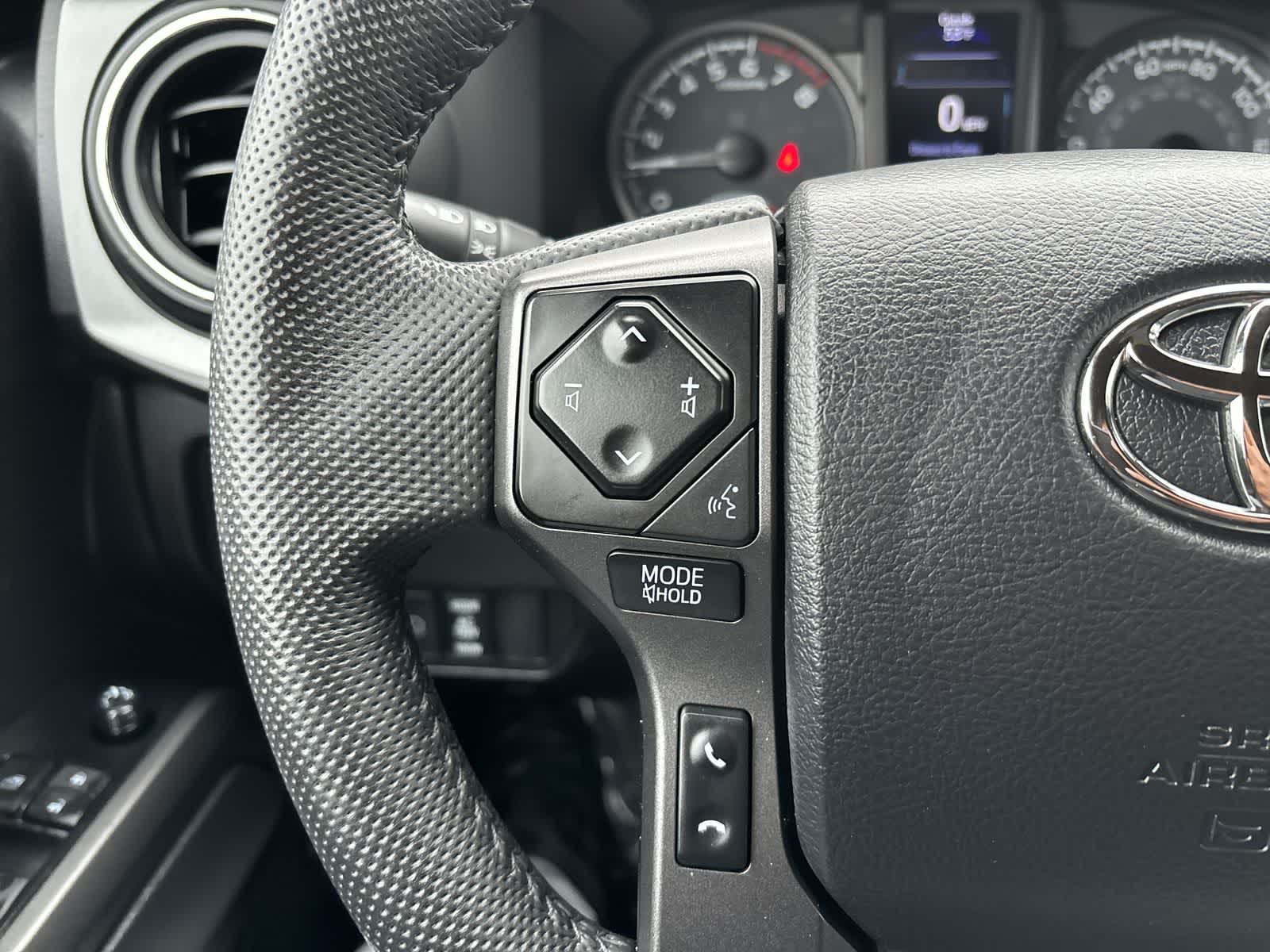 Thumbnail: 2023 Toyota Tacoma - 12