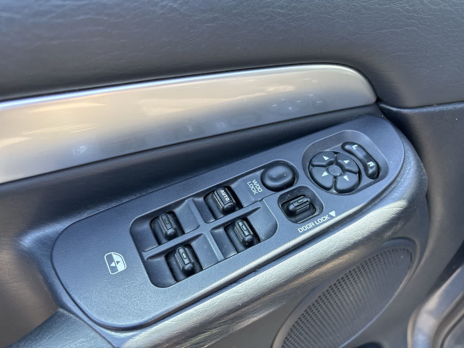 Thumbnail: 2004 Dodge Ram 2500 - 12