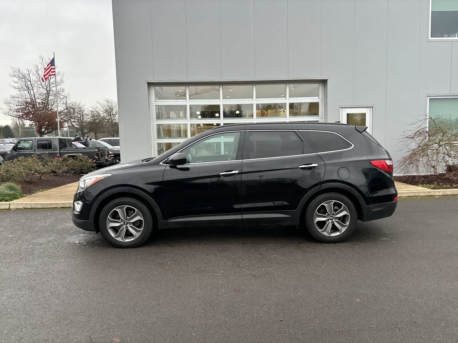 Thumbnail: 2015 Hyundai Santa Fe - 2