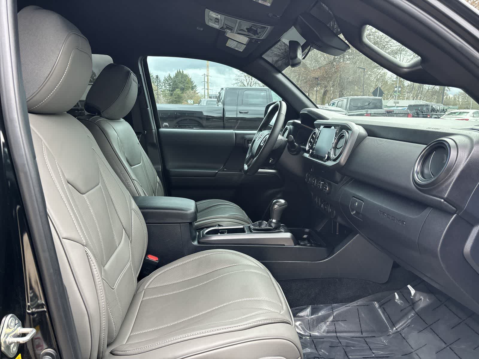 Thumbnail: 2020 Toyota Tacoma - 5