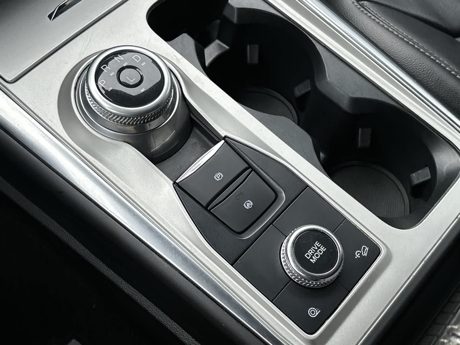 Thumbnail: 2023 Ford Explorer - 30