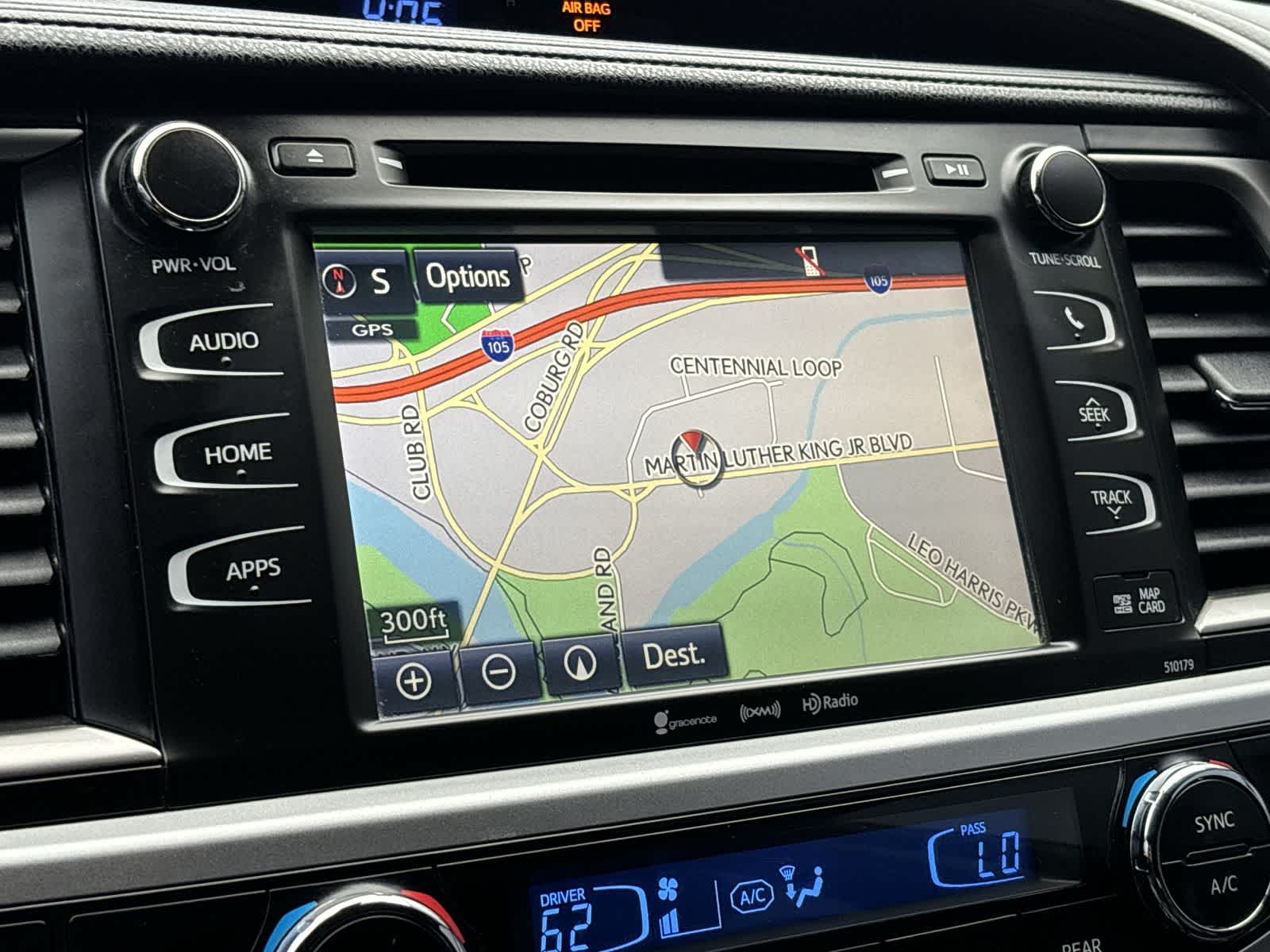 Thumbnail: 2017 Toyota Highlander - 17