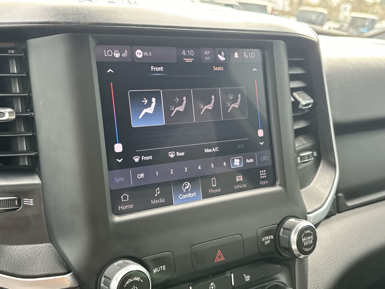 Thumbnail: 2023 RAM 1500 - 19