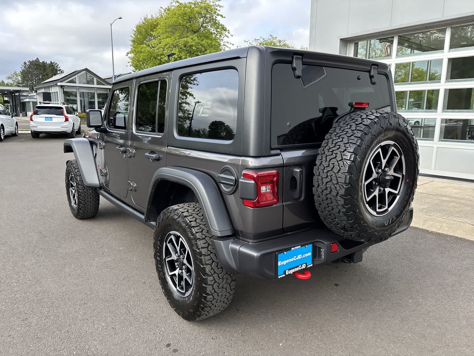 Thumbnail: 2026 Jeep Wrangler - 3