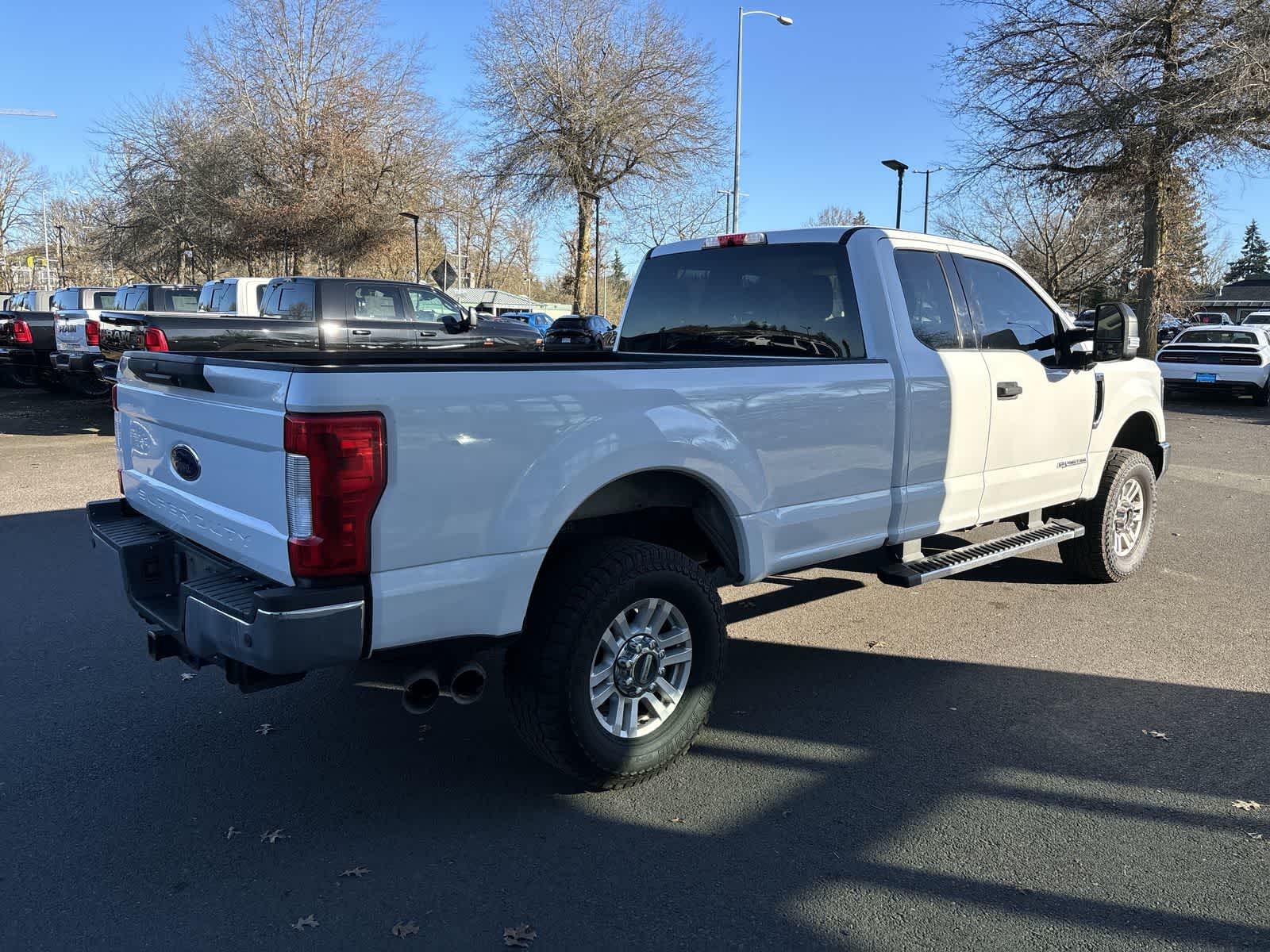 Thumbnail: 2019 Ford F-250 - 4