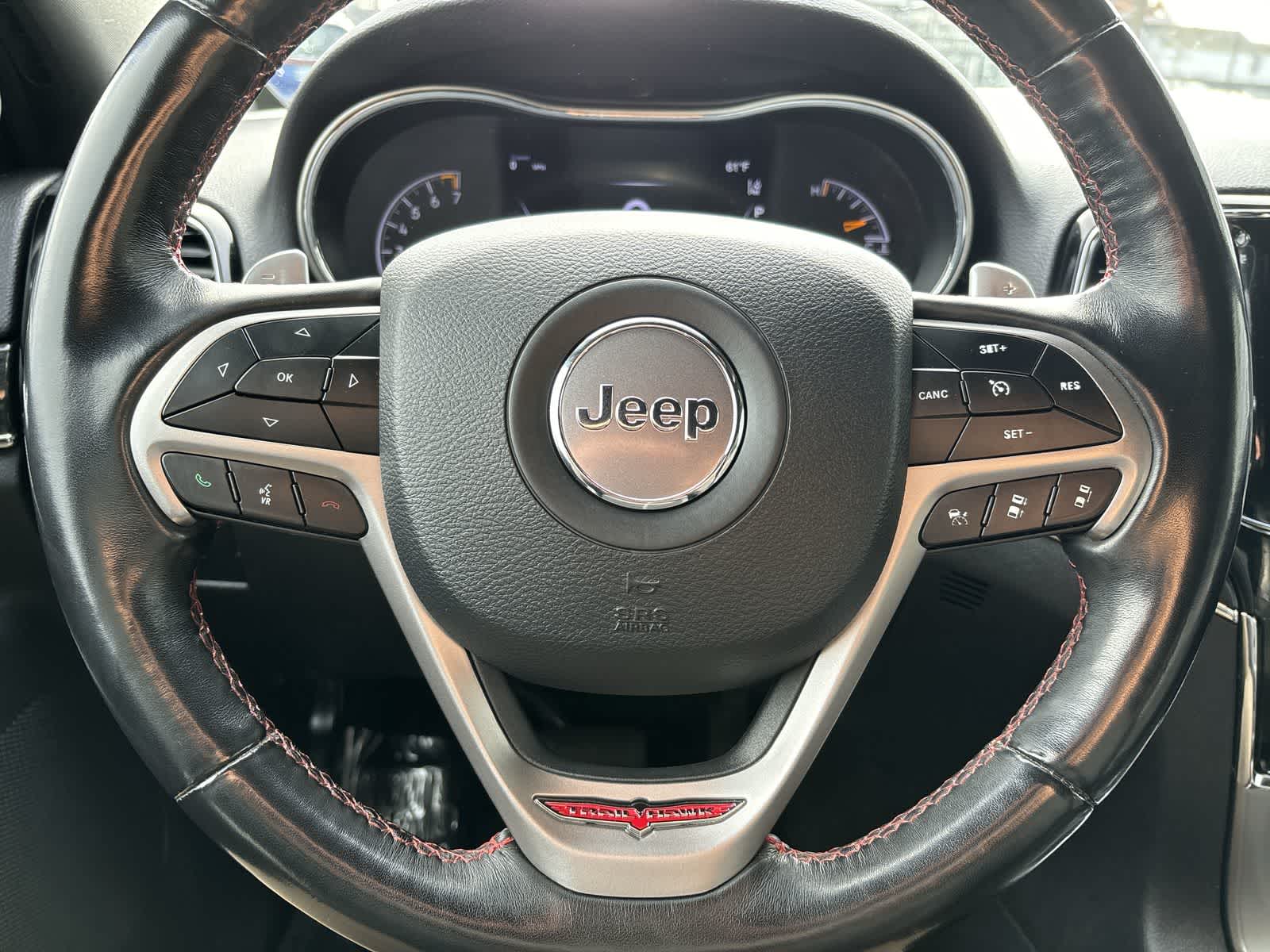 Thumbnail: 2020 Jeep Grand Cherokee - 11