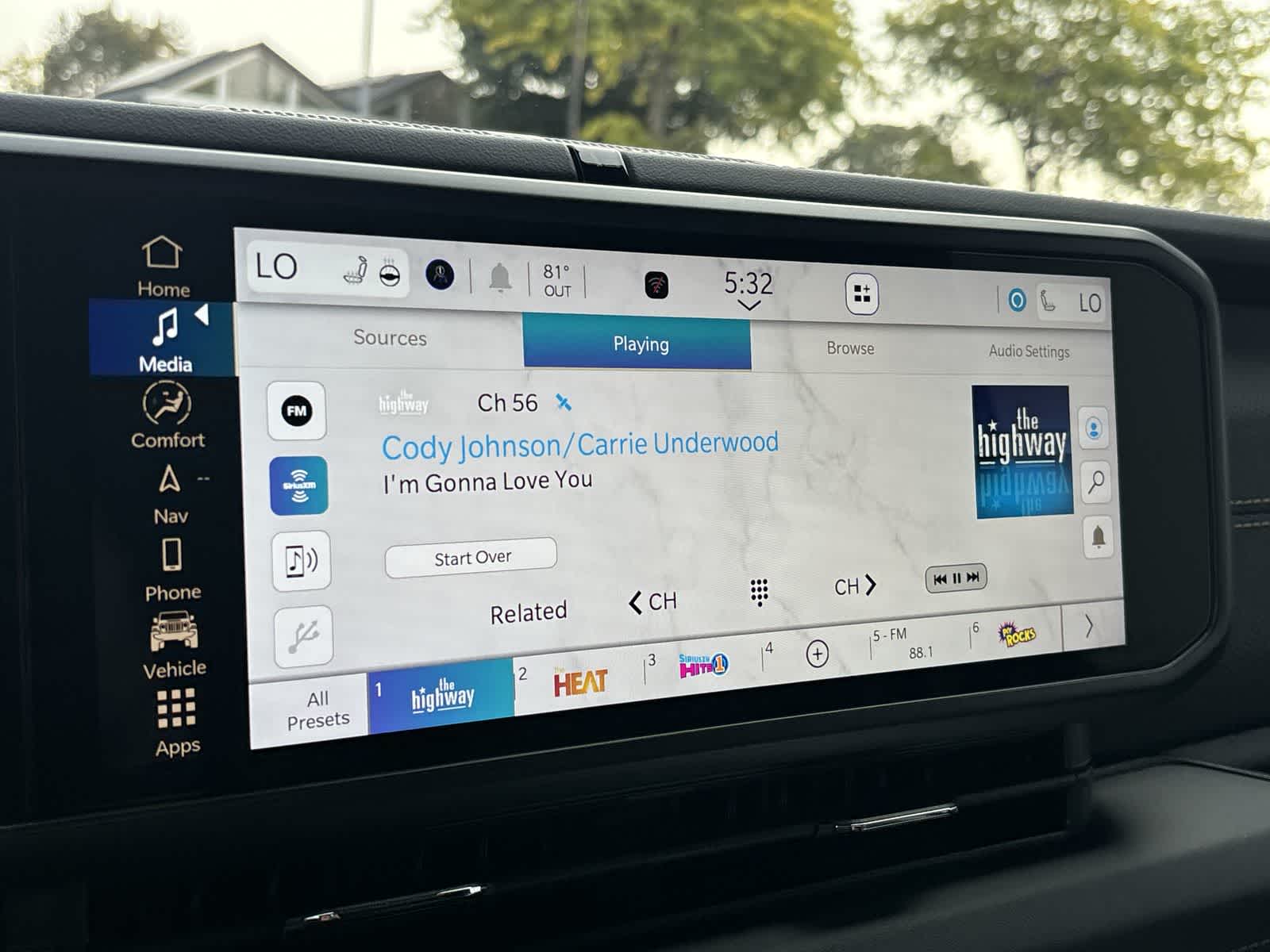 Thumbnail: 2025 Jeep Wrangler - 16