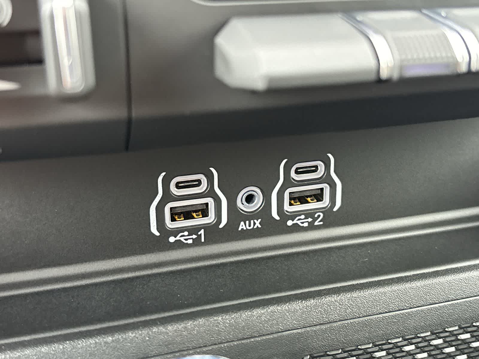 Thumbnail: 2026 RAM 1500 - 27