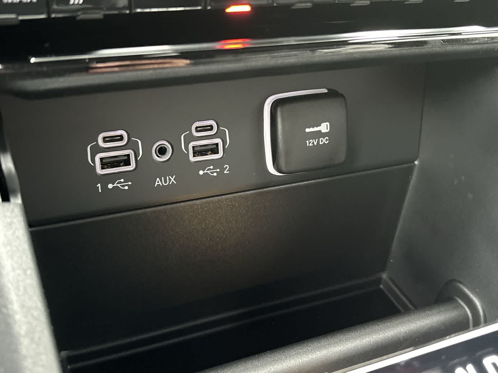 Thumbnail: 2025 Jeep Grand Cherokee L - 25