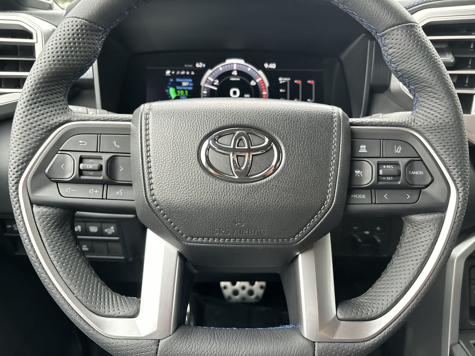 Thumbnail: 2025 Toyota Tundra - 11