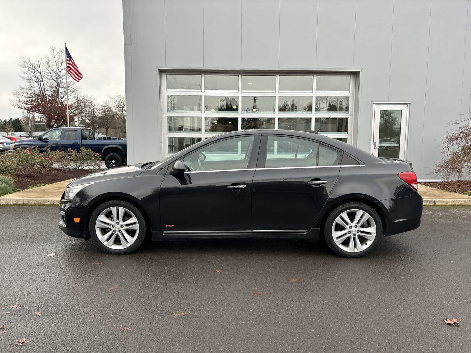 Thumbnail: 2016 Chevrolet Cruze - 2