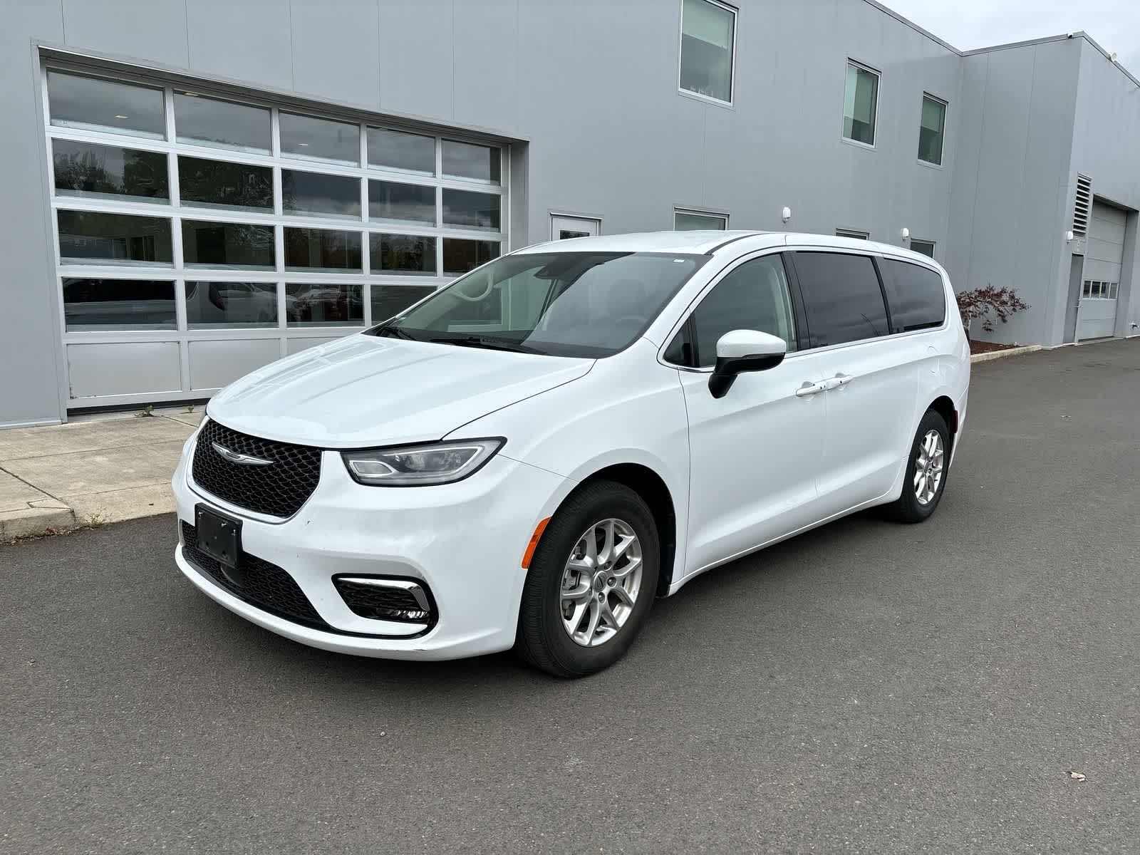 2023 Chrysler Pacifica