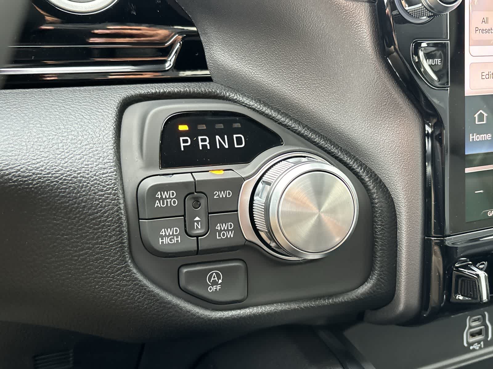 Thumbnail: 2026 RAM 1500 - 27