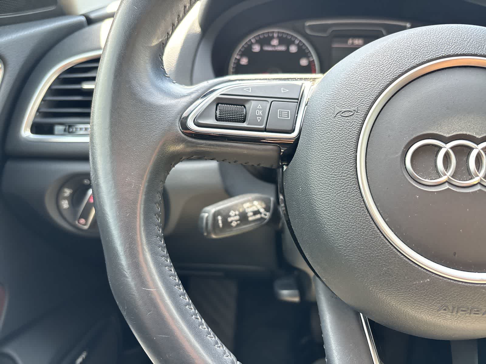 Thumbnail: 2016 Audi Q3 - 11