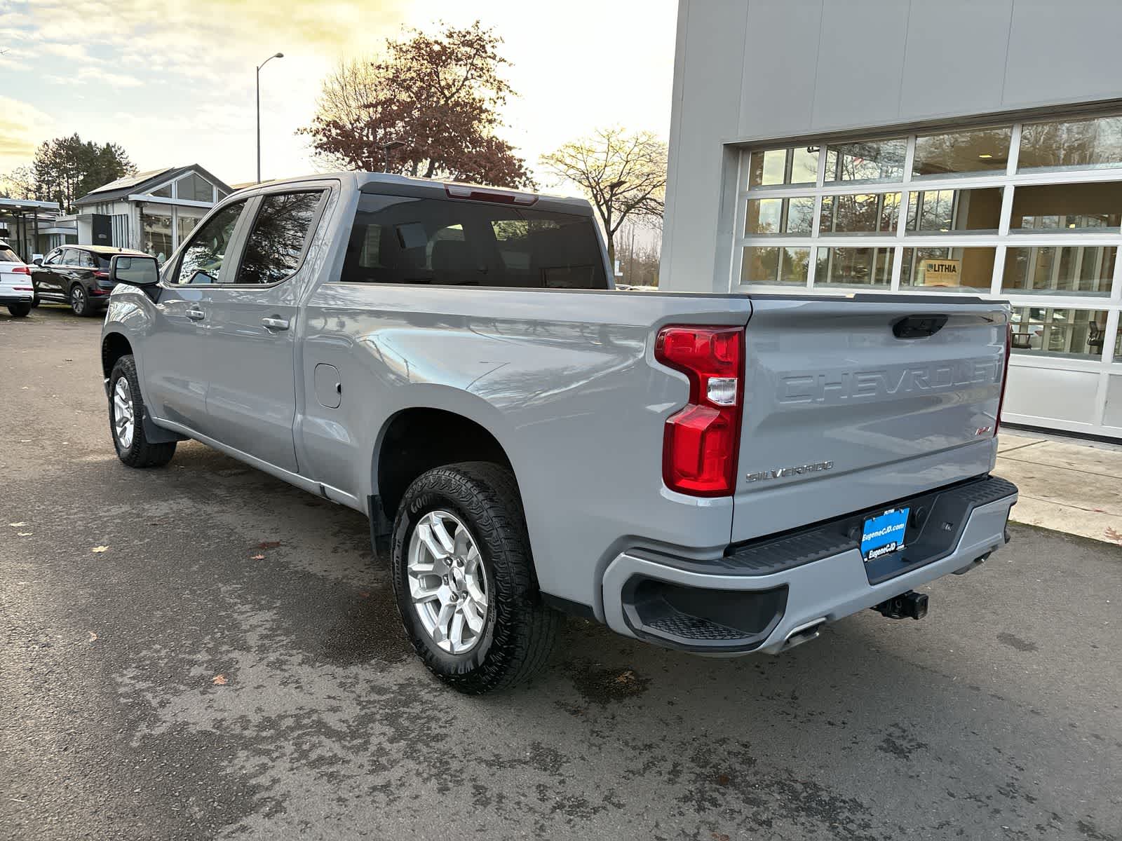 2024 Chevrolet Silverado 1500 RST photo 3
