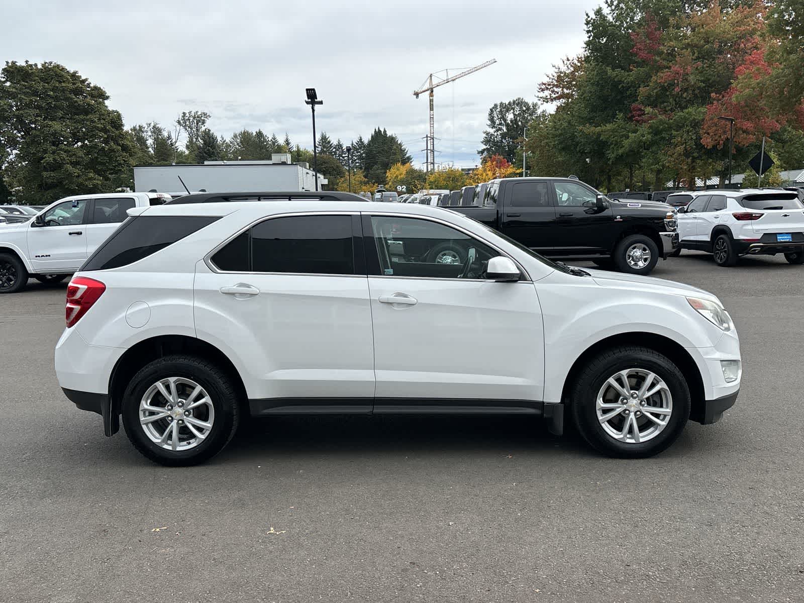 Thumbnail: 2016 Chevrolet Equinox - 6