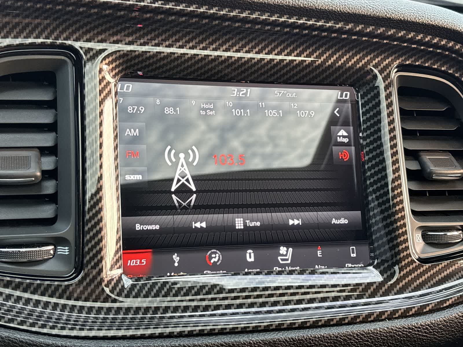 Thumbnail: 2018 Dodge Challenger - 17