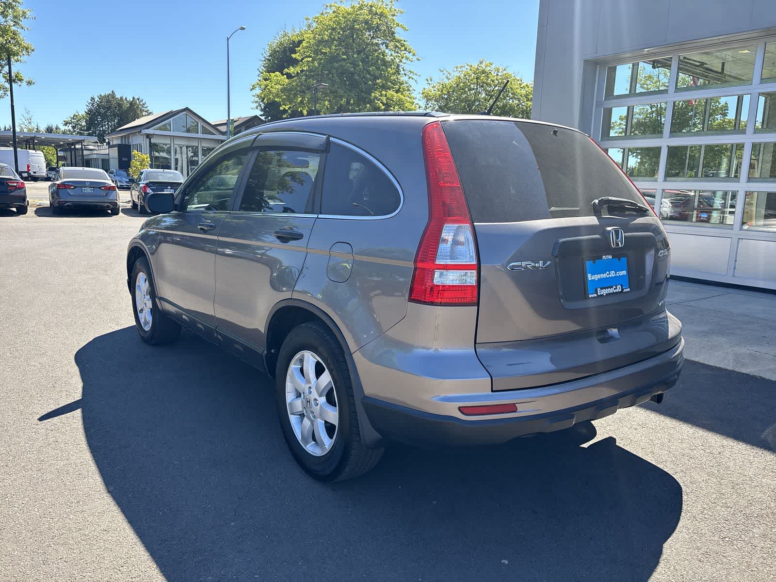 Thumbnail: 2011 Honda CR-V - 3