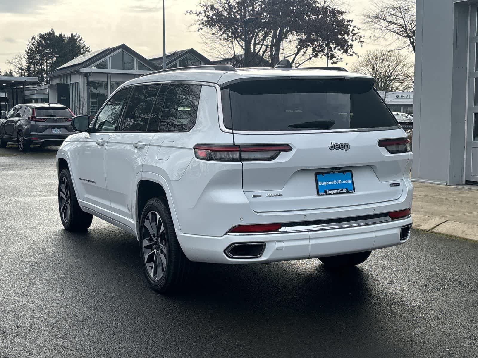 Thumbnail: 2023 Jeep Grand Cherokee - 3