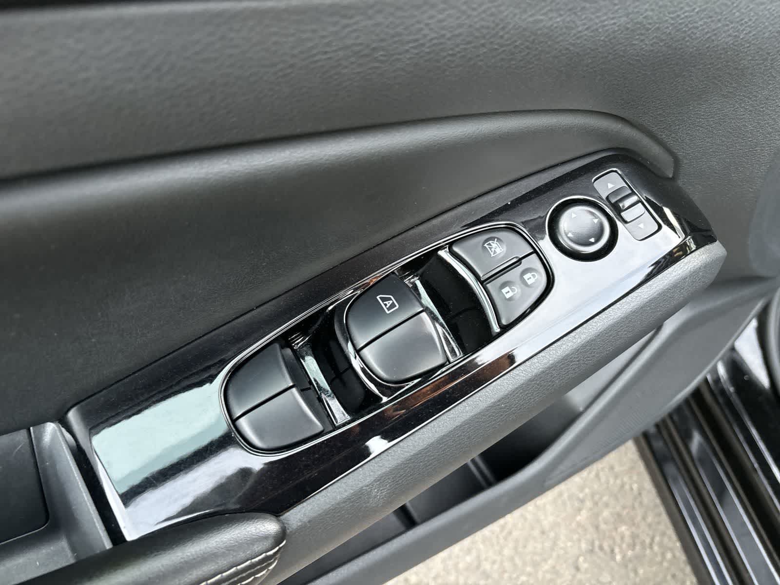 Thumbnail: 2023 Nissan Altima - 8