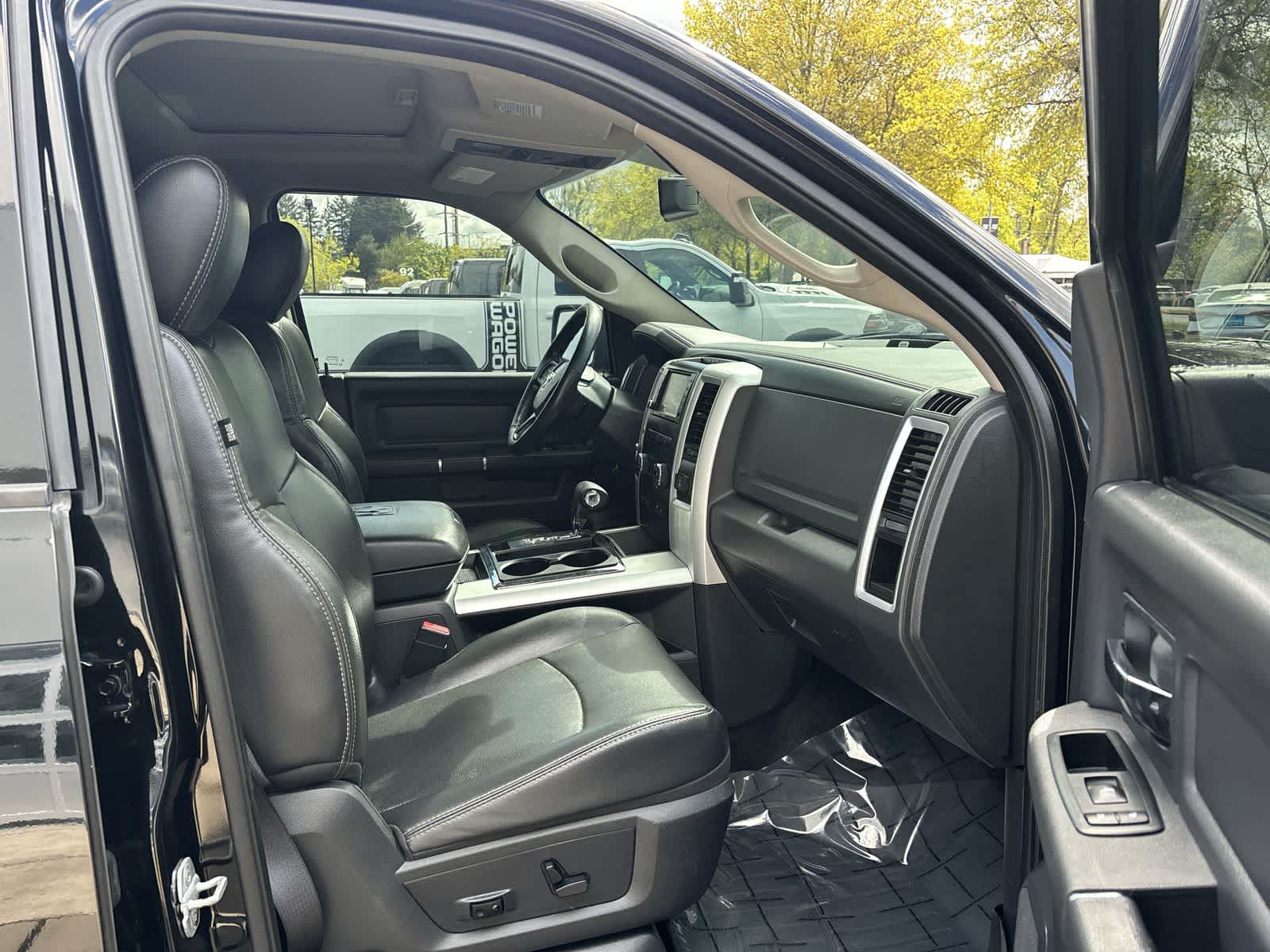 Thumbnail: 2012 RAM 1500 - 9