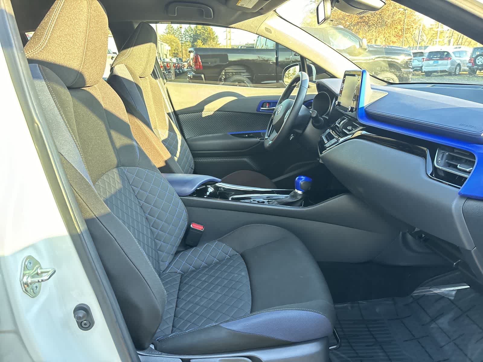 Thumbnail: 2021 Toyota C-HR - 3