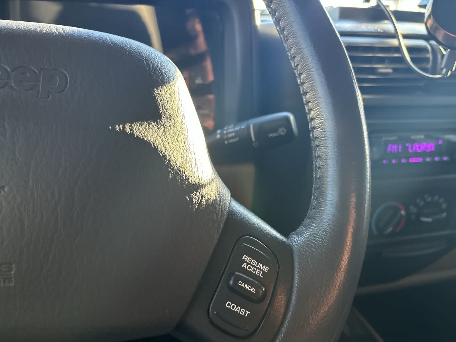 Thumbnail: 2001 Jeep Wrangler - 13