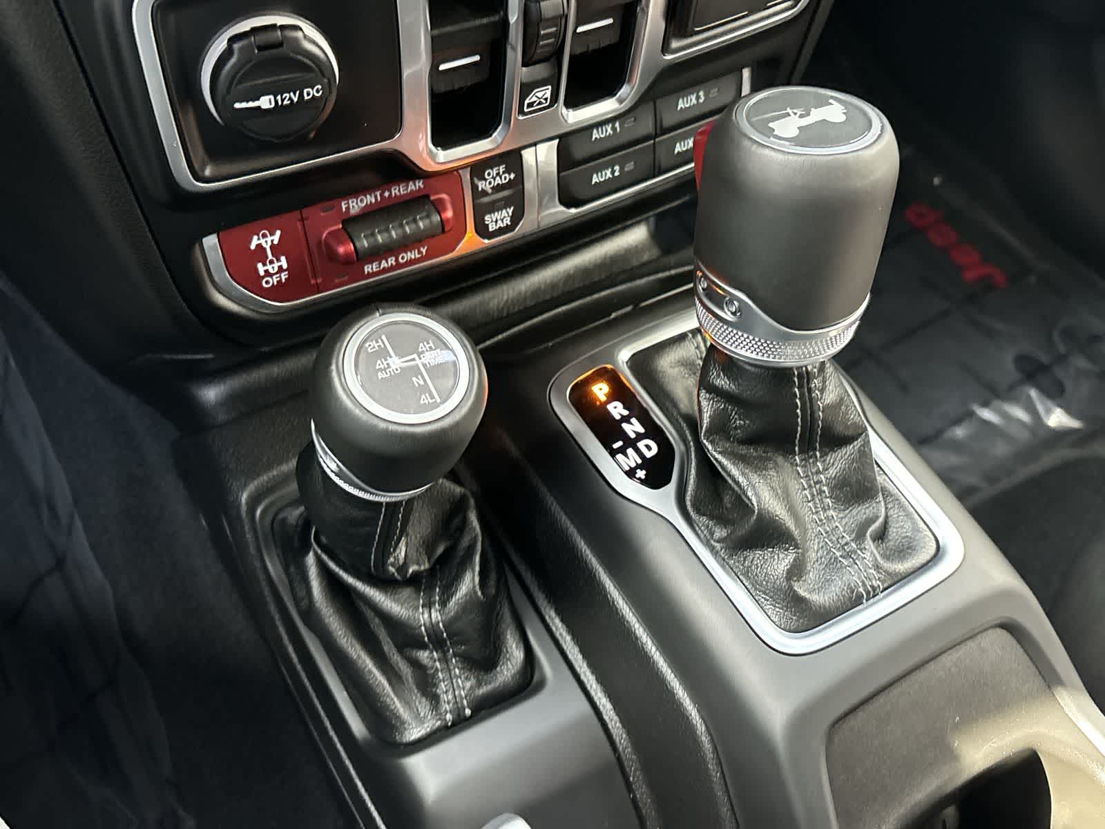Thumbnail: 2025 Jeep Wrangler - 28