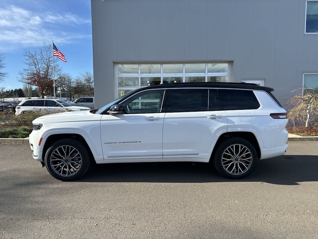 New 2025 Jeep Grand Cherokee L Summit Reserve Sport Utility